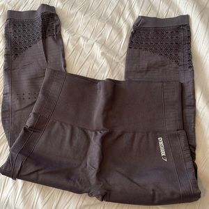 Cropped Gymshark leggings